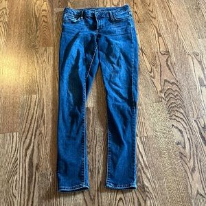 Old navy mid-rise jeans